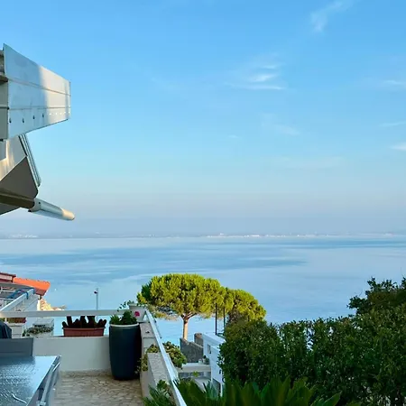 Acquamarina Del Faro - Anna Maria Feriehus *